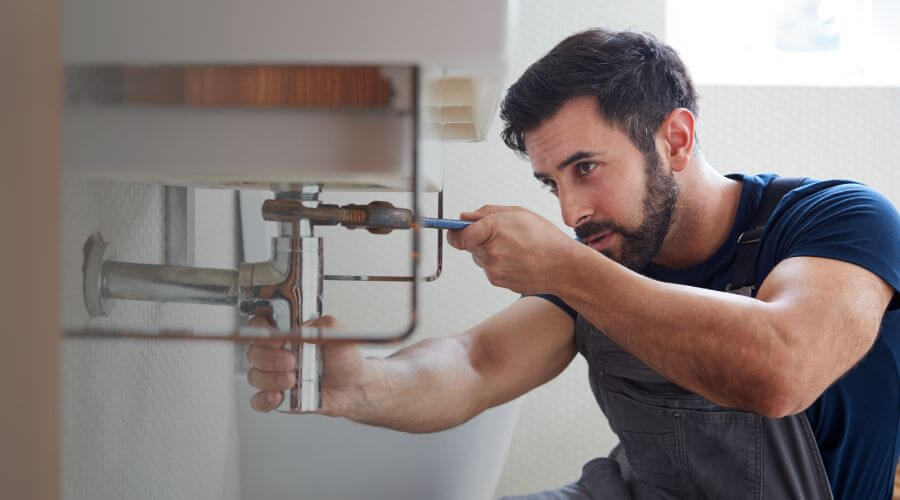 Professional water heater installation services in Shiner, TX